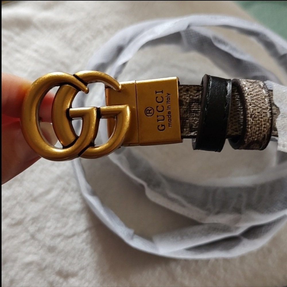 Gucci Reversible Gold GG Monogram/Black Leather Women's Belt